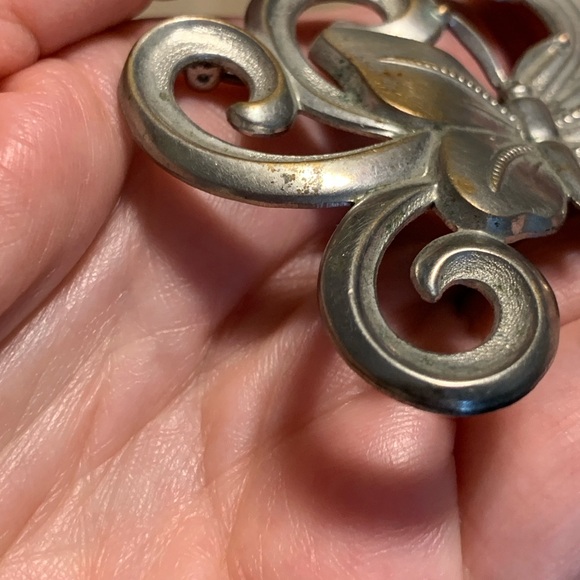 Vintage likely 60’s revival of art nouveau style brooch silver tone - Picture 6 of 11